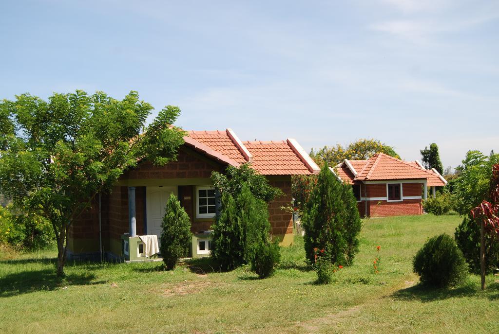 Chalets Resort Masinagudi Ooty Eksteriør billede