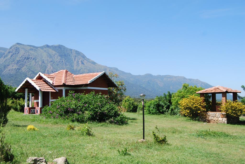 Chalets Resort Masinagudi Ooty Eksteriør billede